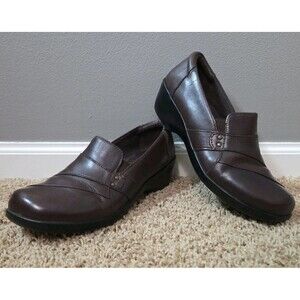 Clarks Women’s May Marigold Loafers Size 8.5 M Shoes Brown Leather Slip on Shoes